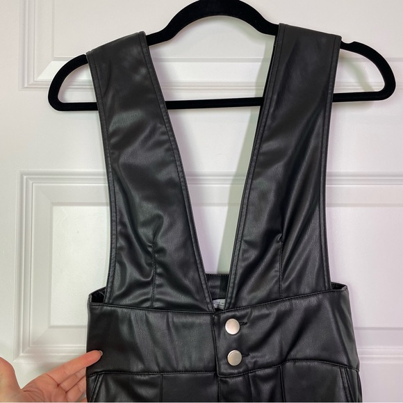 ZARA Faux Leather Jumpsuit Overalls Black Size Small NWT Sleeveless Deep V neck - Picture 9 of 11